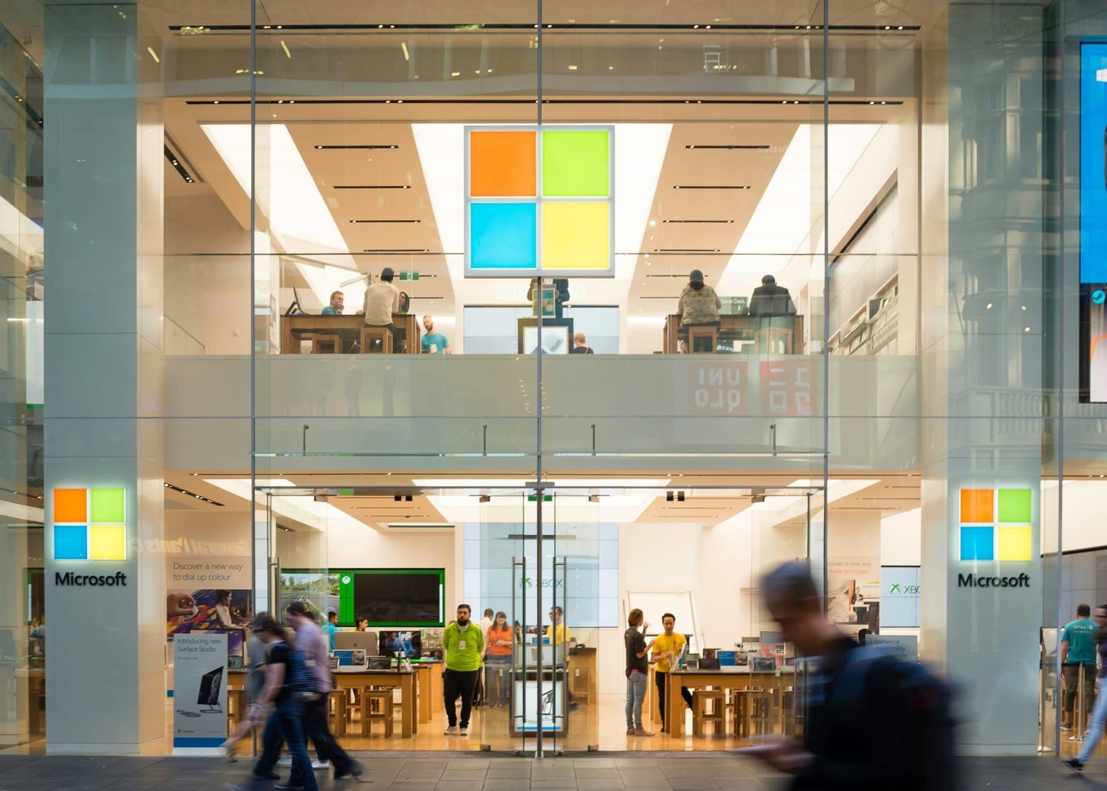 Presidente da Microsoft pede que o setor de IA preste atenção aos protestos de formandos