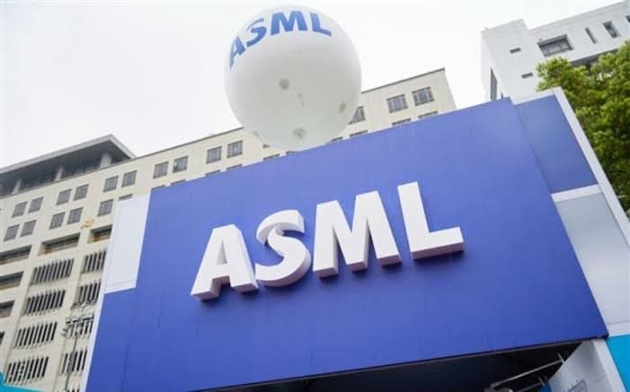 Suspeita de invasão a sistemas da ASML reacende tensão nos controles de exportação de chips