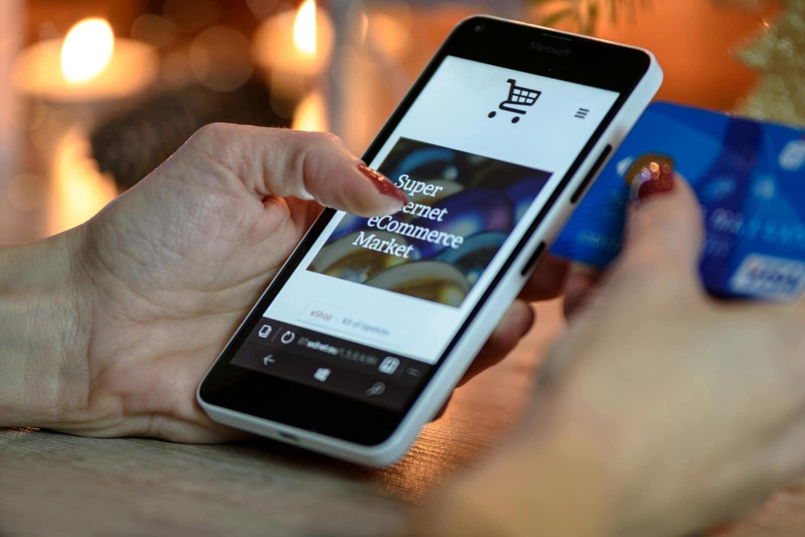Crescimento do E-commerce no Brasil: oportunidades e desafios para pequenos negócios